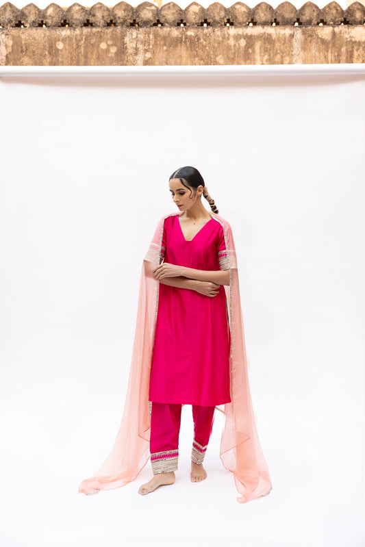 The Elara Kurta Set