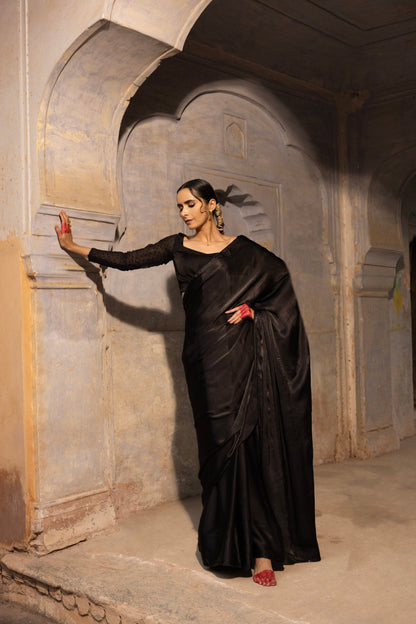 The Midnight Saree